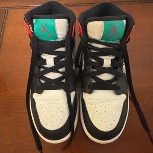 Nike Kids Sneakers Black and White with Red and Green Accents